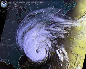 http://www.photolib.noaa.gov/; hurac�n Isabel visto desde el espacio.